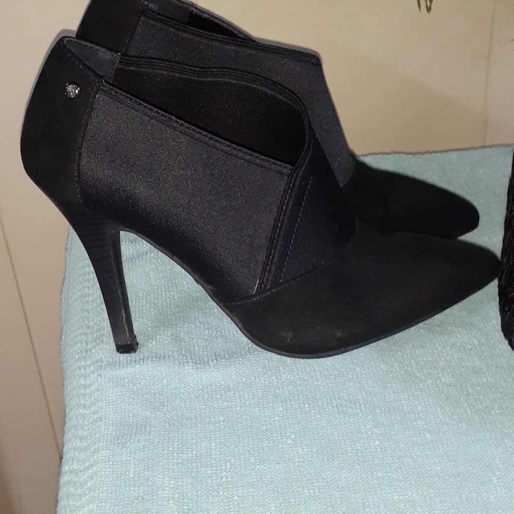 2 pair high heels - Picture 2 of 7